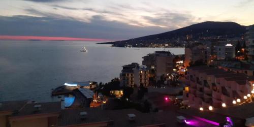 Deluxe Double Room with Sea View image 6