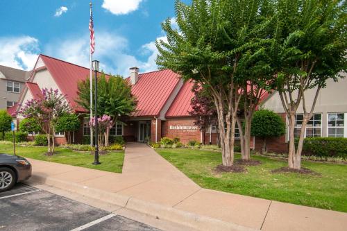 Residence Inn by Marriott Springdale - image 9