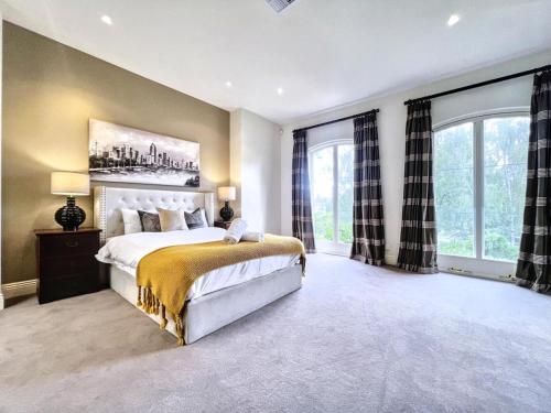 Rowen Manor House in Balwyn