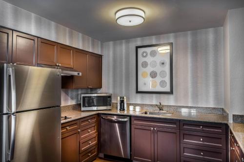 Residence Inn by Marriott Washington DC National Mall - image 13