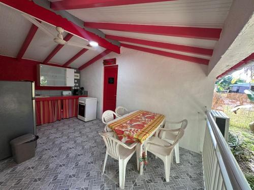 Gwada Rêves (Gwada Reves) in Μπεραρντ