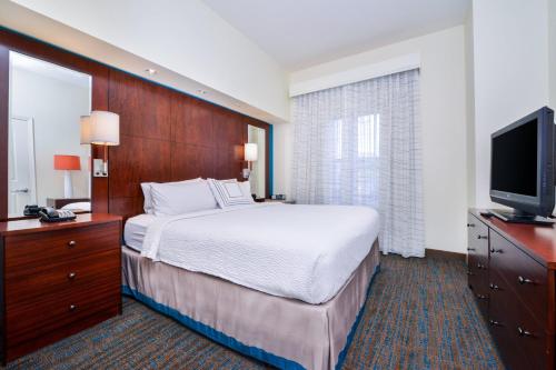 Residence Inn by Marriott Harrisonburg - image 6