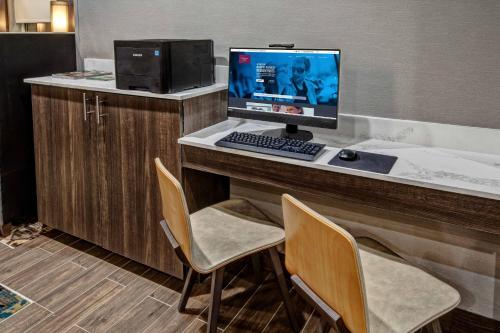 Residence Inn by Marriott Tulsa Midtown - image 5