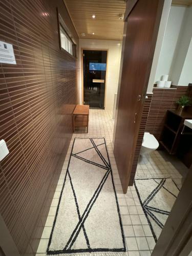 Kamar Mandi, Tahko SPA Junior Suite Orange B11 with Mountain View in Nilsia