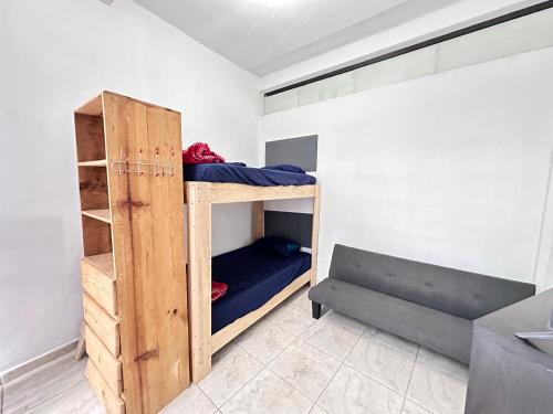 Suite 11B Cerca de Auto Mex Qro in Cuautitlán Izcalli, Mexico