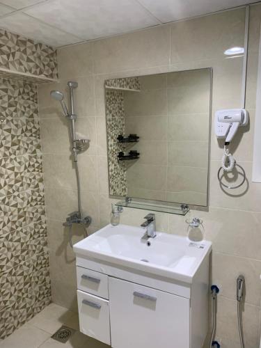 Sea view apartment with balcony Sea view apartment with balcony