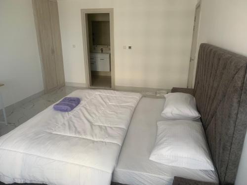 Sea view apartment with balcony Sea view apartment with balcony