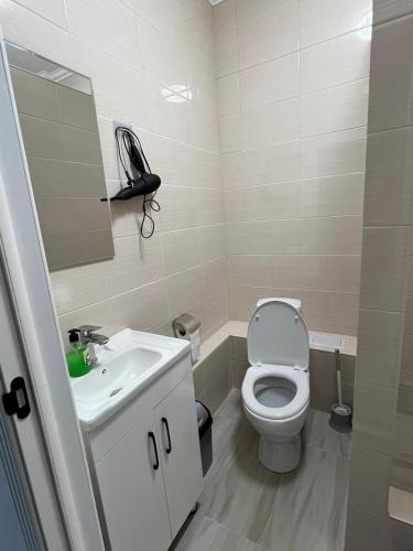 Fürdőszoba, Жетысу Апартмент in Zhetysu Negyed