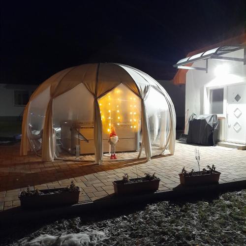 อ่างแช่น้ำร้อน, Mátra Gold Vendégház (Matra Gold Vendeghaz) in มาทรัสเซนทิเมอร์