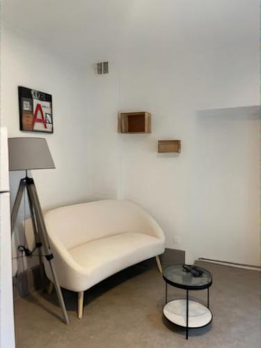 에피날 Appartement plein centre d'epinal 2성급 싱글룸 로비