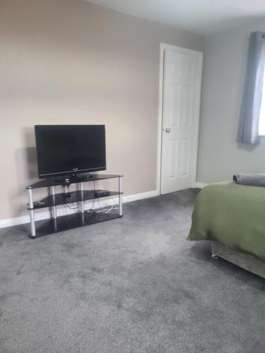 Edenderry Town House - image 8