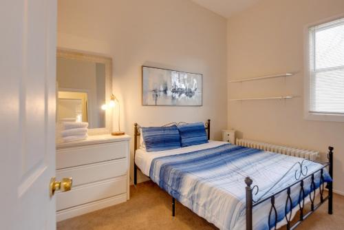 Quiet St Louis Apt 3 Mi to Carondelet Park Quiet St Louis Apt 3 Mi to Carondelet Park