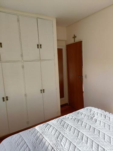 Flat in Recoleta, Buenos Aires - Tap to explore photos