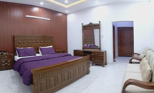 Haven Lodge Bahria Islamabad by Haven Holiday Homes - 5BR Vacation Home with Wifi & Parking - image 10