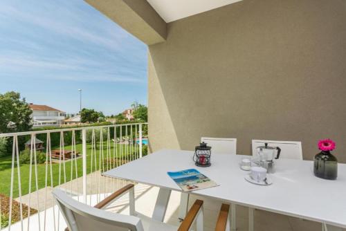 Erkély/terasz, MAJ - ANA - Luxury Family Apartments with Pool in Materada