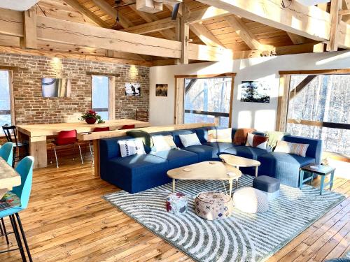 The Arete Hostel and Suites in Summersville