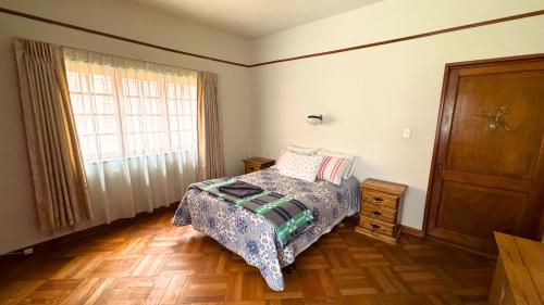 Double Room with Private Bathroom image 2