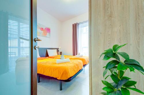 St Julian's Heart 2 Bed 2 Bath Close to Paceville - Tap to explore photos