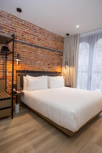 . Le Petit Hotel Notre Dame