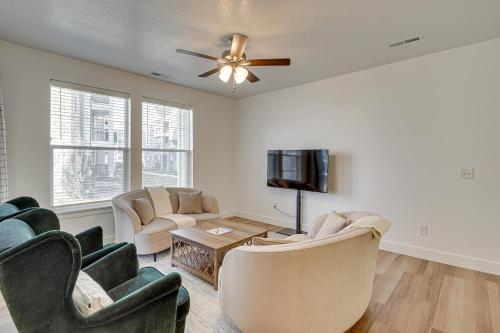 15 Mi to Sundance: Pet-Friendly Condo in Vineyard in Lindon