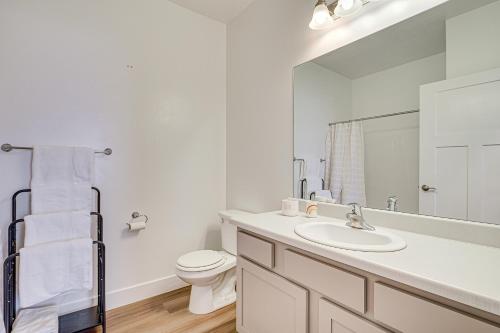 15 Mi to Sundance Pet-Friendly Condo in Vineyard 15 Mi to Sundance Pet-Friendly Condo in Vineyard