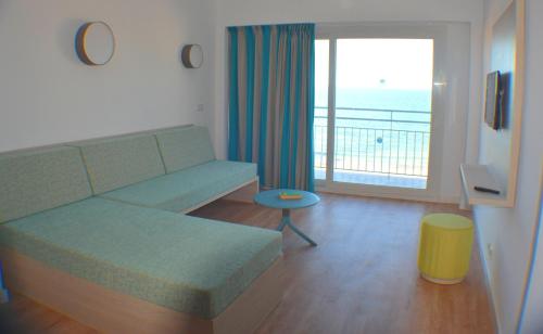 Apartamentos Playa Moreia - main image
