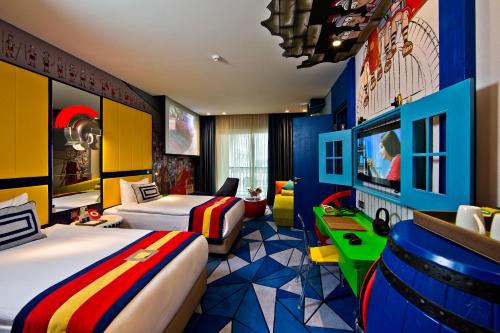 room detail thumbnail 0
