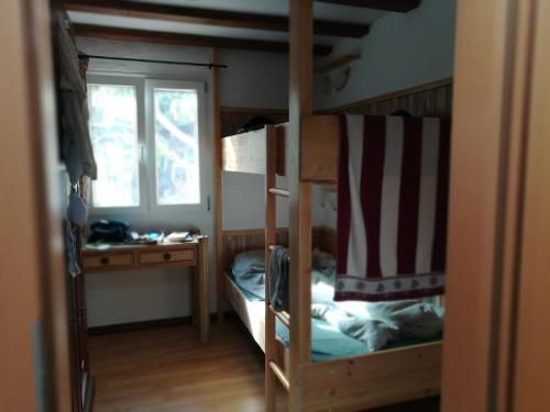 Bett 2 im Frauen-2-Bettzimmer NUR Frauen Only Wimen SOLO Mucheres, Моган (фото 5)