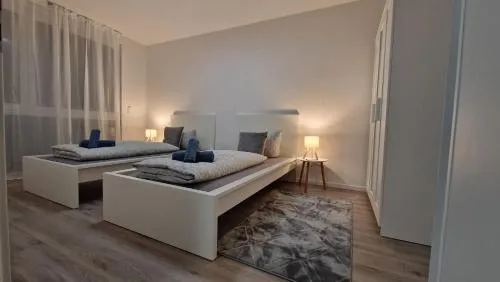 Modern Living Apartment with Sunset Terrace - Lift - Smart TV - XXL Terrasse in Braunschweig, Deutschland
