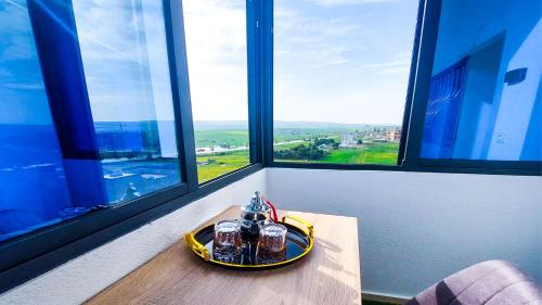 Appartement Spacieux avec Balcon, Vue Nature, 2 Chambres et Wi-Fi Gratuit Appartement Spacieux avec Balcon, Vue Nature, 2 Chambres et Wi-Fi Gratuit