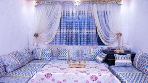 Appartement Spacieux avec Balcon, Vue Nature, 2 Chambres et Wi-Fi Gratuit Appartement Spacieux avec Balcon, Vue Nature, 2 Chambres et Wi-Fi Gratuit