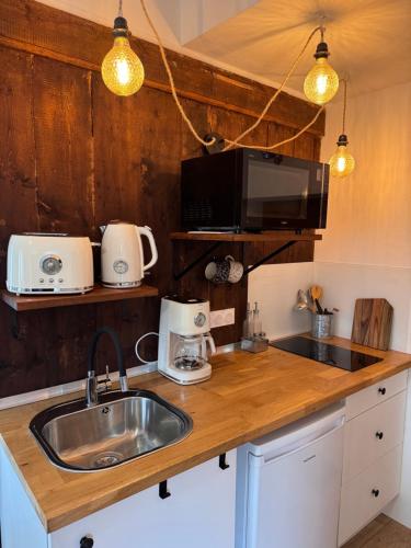 Facilities, Authentique Lavoir au bord du Trieux in Pontrieux