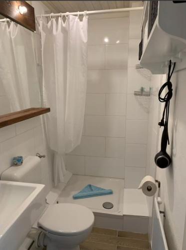 Apartment image 10