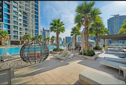 Phineek Homes Luxury Studio With Canal View Damac Maison Prive Business Bay, Dubái (foto 9)