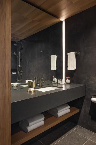 La Prestige image 4