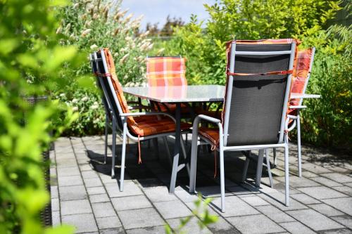 Kert, HTS Haus Respirada Wellnessarea, Whirlpool, GYM, Sauna in Meckenheim
