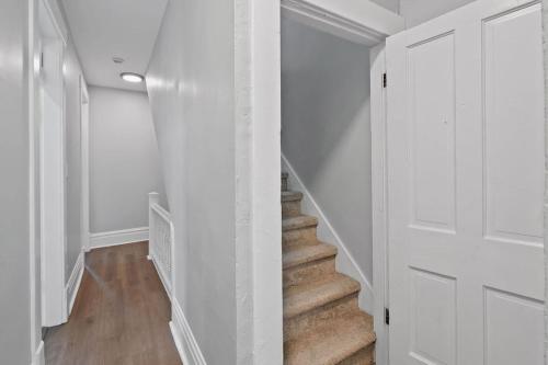 Minutes to Arena District - Foosball & Game Area