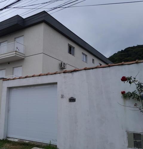 Casa Perequê, Condomínio Umuarama - Guarujá (Casa Pereque, Condominio Umuarama - Guaruja) in เปเรเก