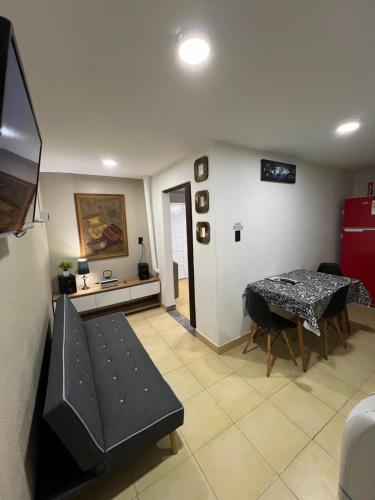 Departamento en avenida 10 con garage cubierto