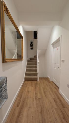 London Westfield Kensington Stay near St. Pius X Catholic Church