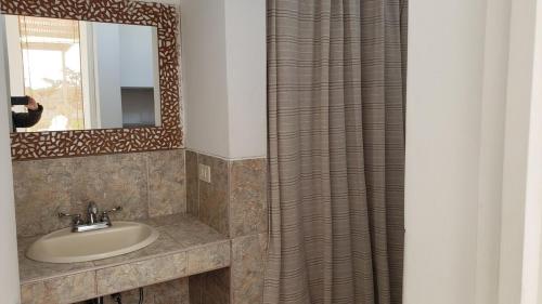 Casa de Campo con lago en Mala