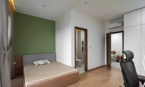 One-Bedroom Apartment image 10
