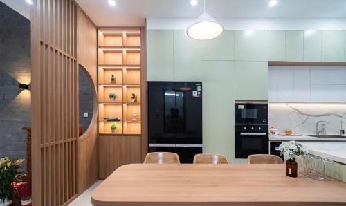 Three-Bedroom Apartment image 8