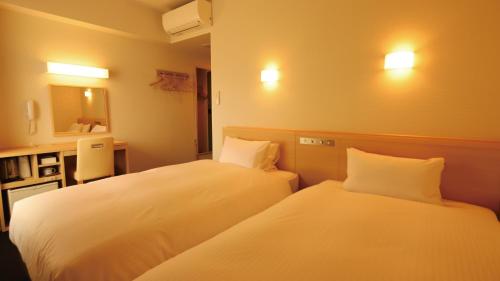 Twin Room - Non-Smoking