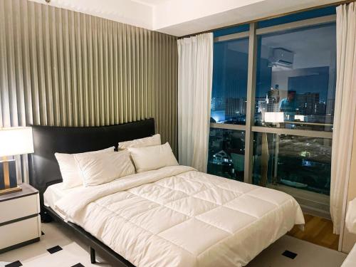 Luxury 2BR Penthouse across City of Dreams, Manila