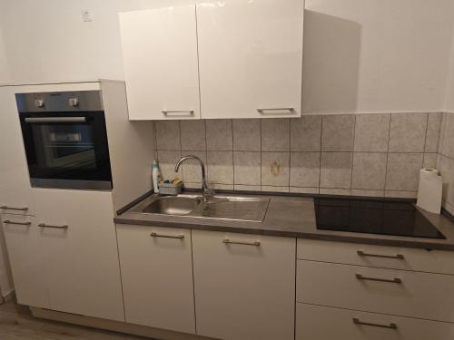 Work and Stay Plettenberg 90 Qm 7 Betten 3 Schlafzimmer mit Balkon und Kraftraum 44 oben