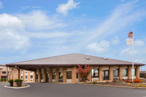 Baymont by Wyndham Warrenton in Warrenton, USA