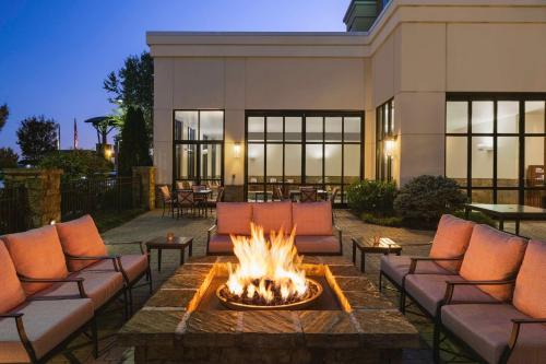 Photo - Embassy Suites Chattanooga Hamilton Place