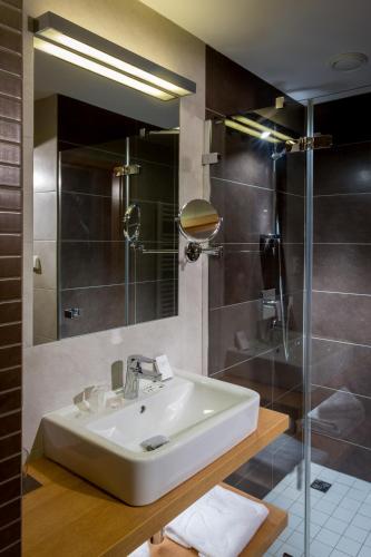 Sareza hotel