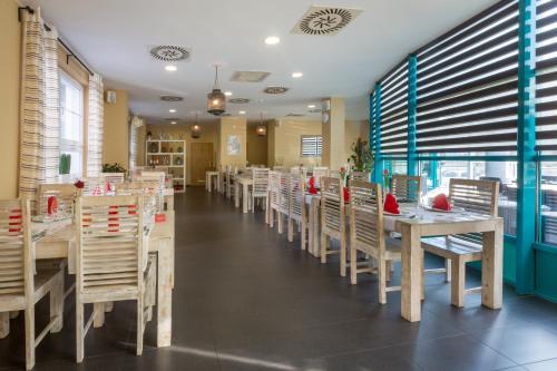 Sareza hotel - image 13